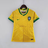 Camisa Feminina Seleção Brasil 2022/22 Amarelo Conceito