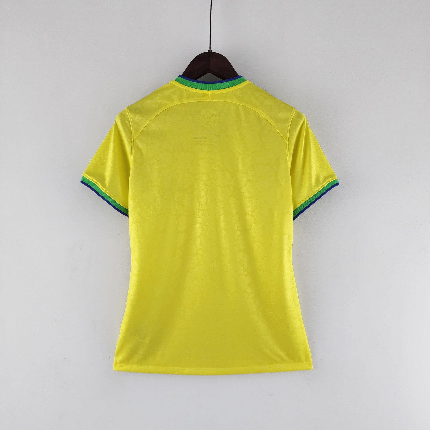 Camisa Feminina Seleção Brasil 2022/23 Home Torcedor PRO